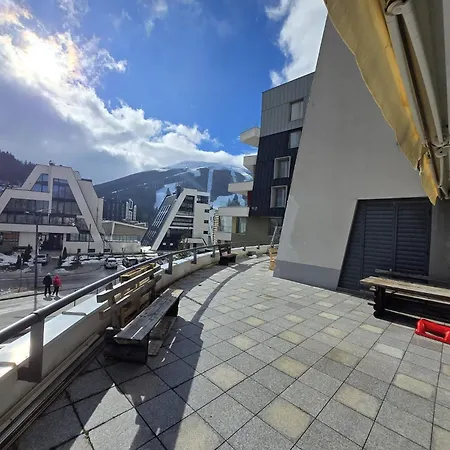 & Sundeck Daire